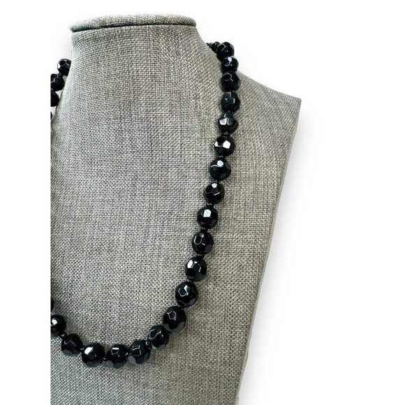 Heavy Black Faceted Crystal Vintage Necklace Adjustable 16”-18.5” - Picture 5 of 7